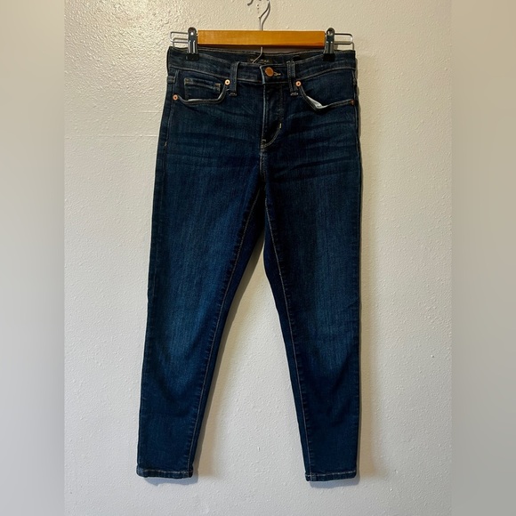 Banana Republic Mid-Rise Skinny Jean - 25P - Picture 6 of 10